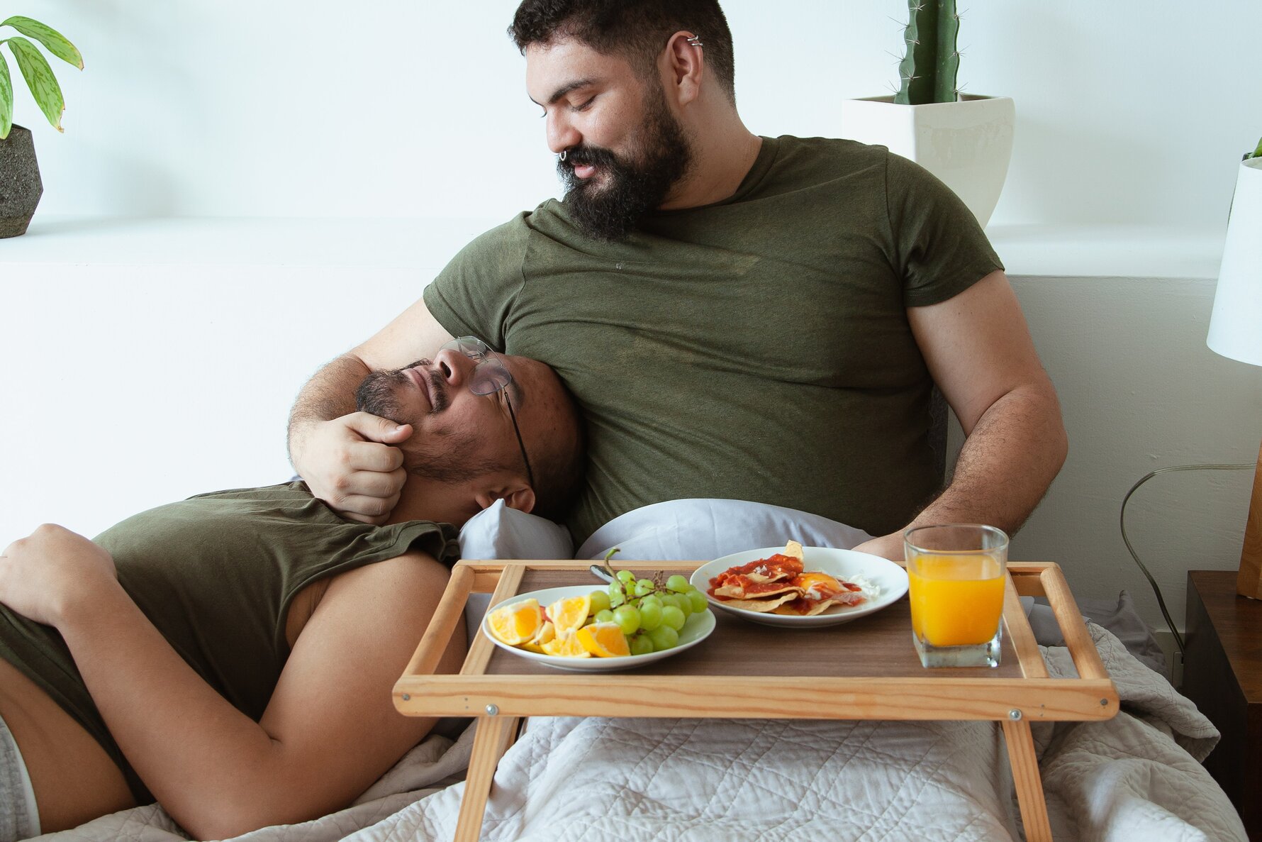 Valentinstag-Unternehmungen: Frühstück ans Bett