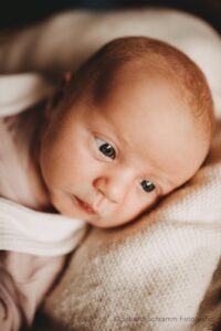 Babyfotografie: Nahaufnahme Kopf
